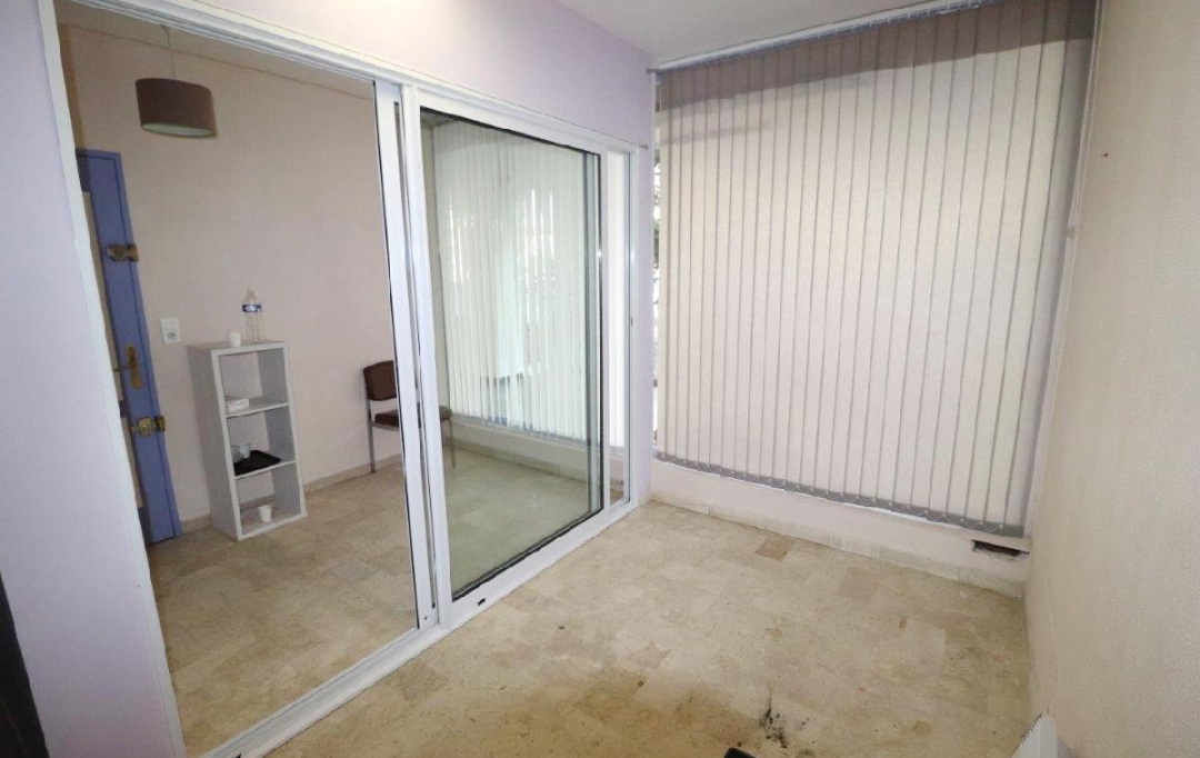 Annonces 66000 : Local / Bureau | PERPIGNAN (66000) | 174 m2 | 168 000 € 