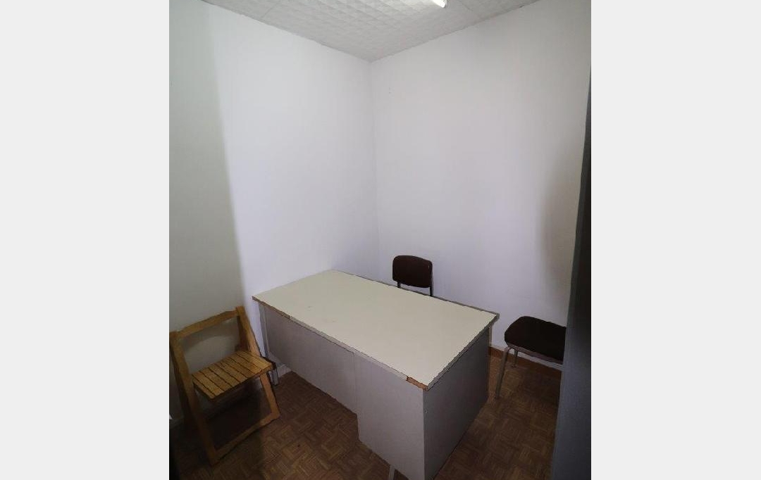 Annonces 66000 : Local / Bureau | PERPIGNAN (66000) | 174 m2 | 168 000 € 